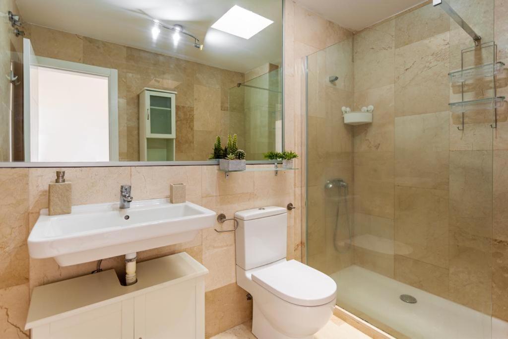 Luxurioesen Apartment Am Meer Golfplatz, Strand Плая дел Кура Екстериор снимка