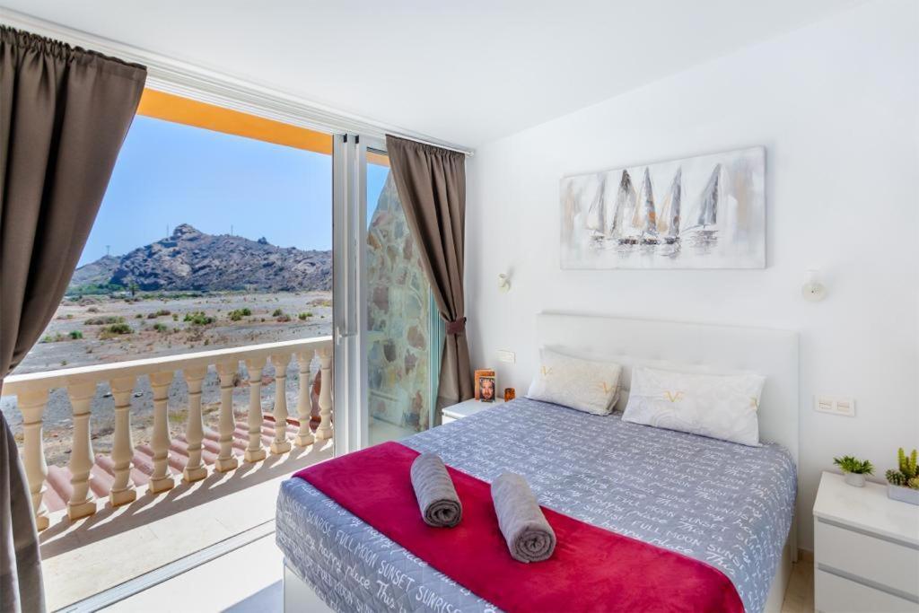 Luxurioesen Apartment Am Meer Golfplatz, Strand Плая дел Кура Екстериор снимка